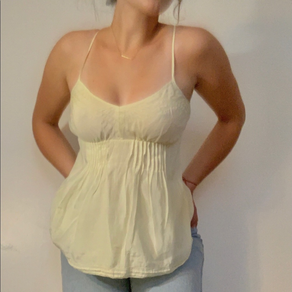 Yellow top